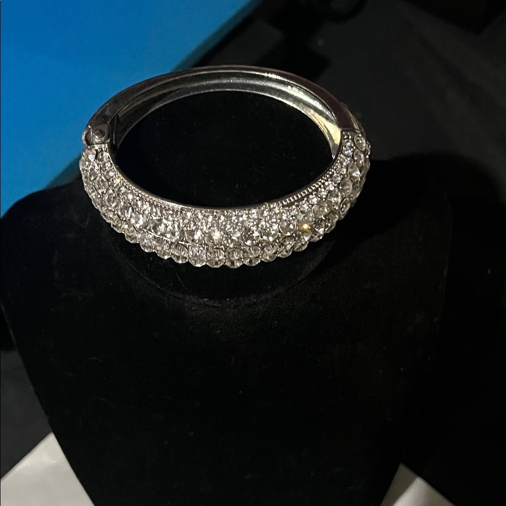 Elegant Silver Crystal Bracelet